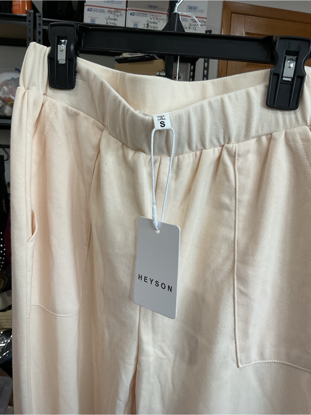 B066 - HEYSON NWT Cream Ivory Jogger Lounge Pants - Picture 4 of 4